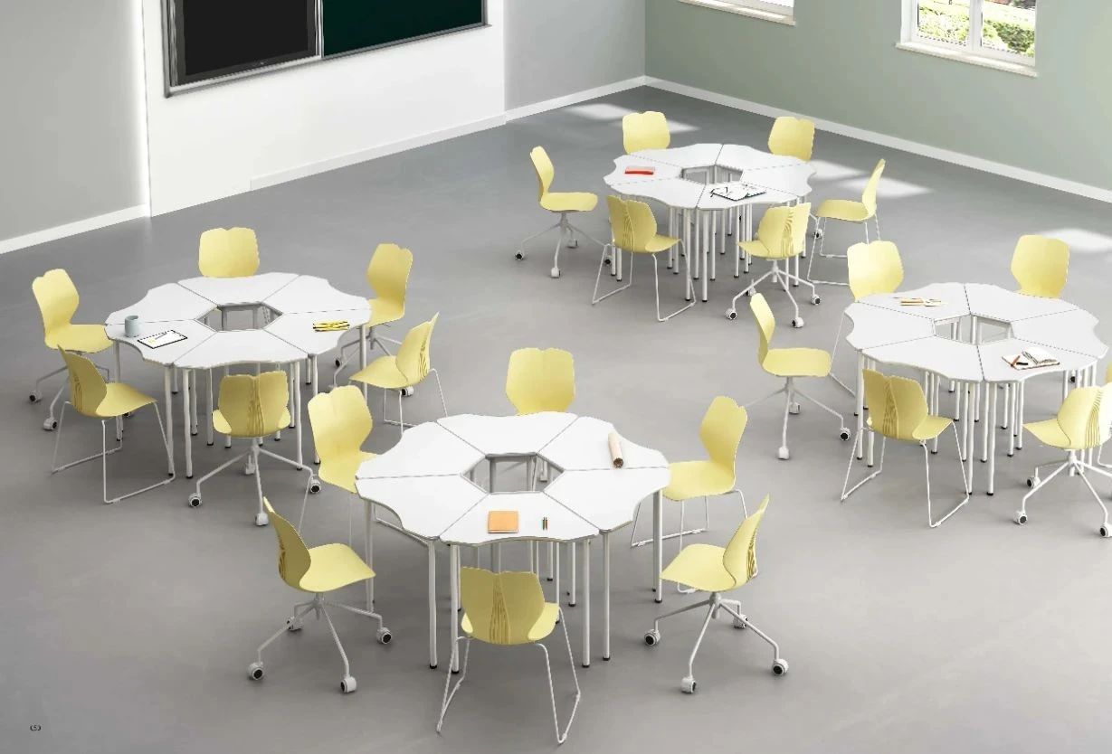 創(chuàng)新教育 引領(lǐng)未來(lái)